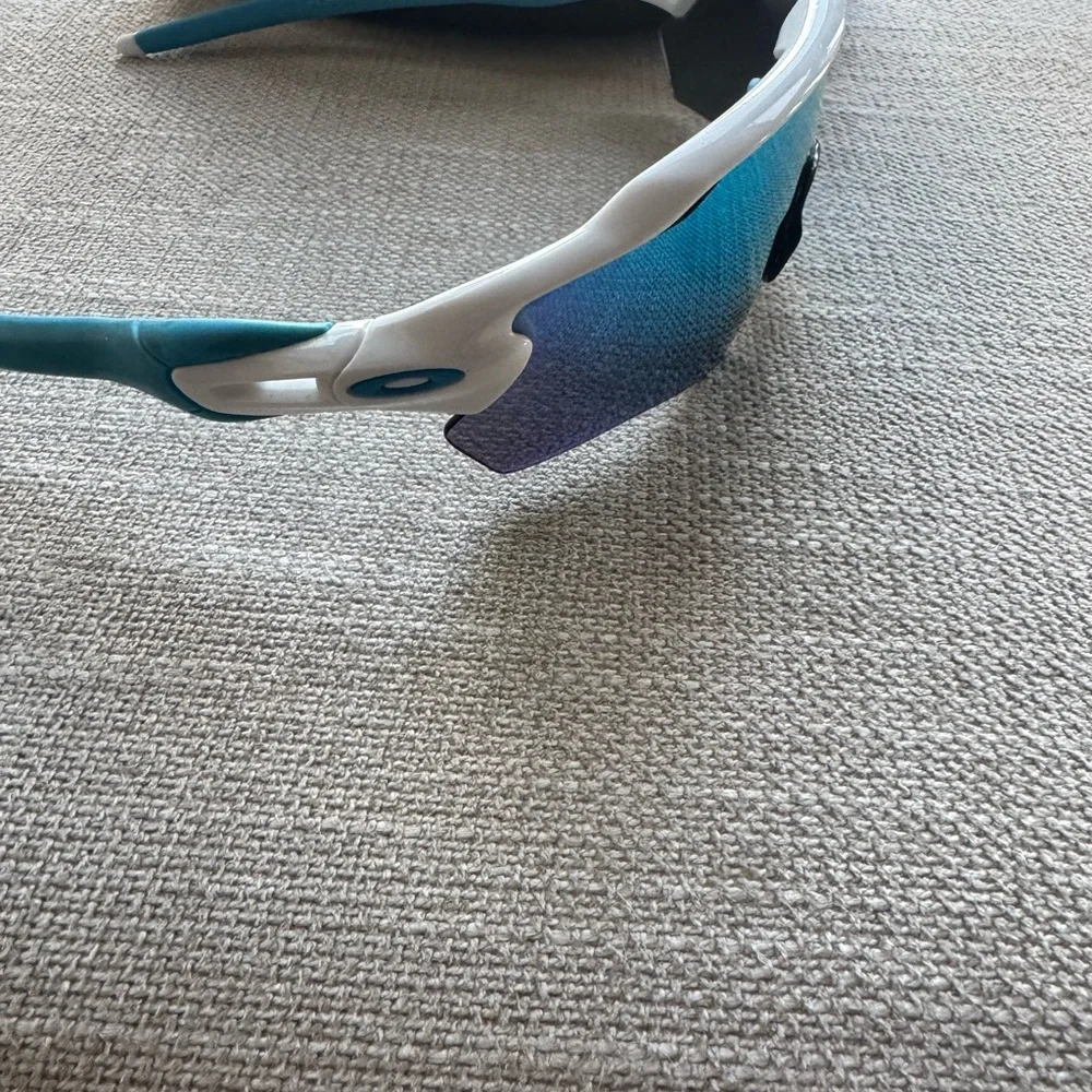 Oakley White and Blue Sports Sunglasses